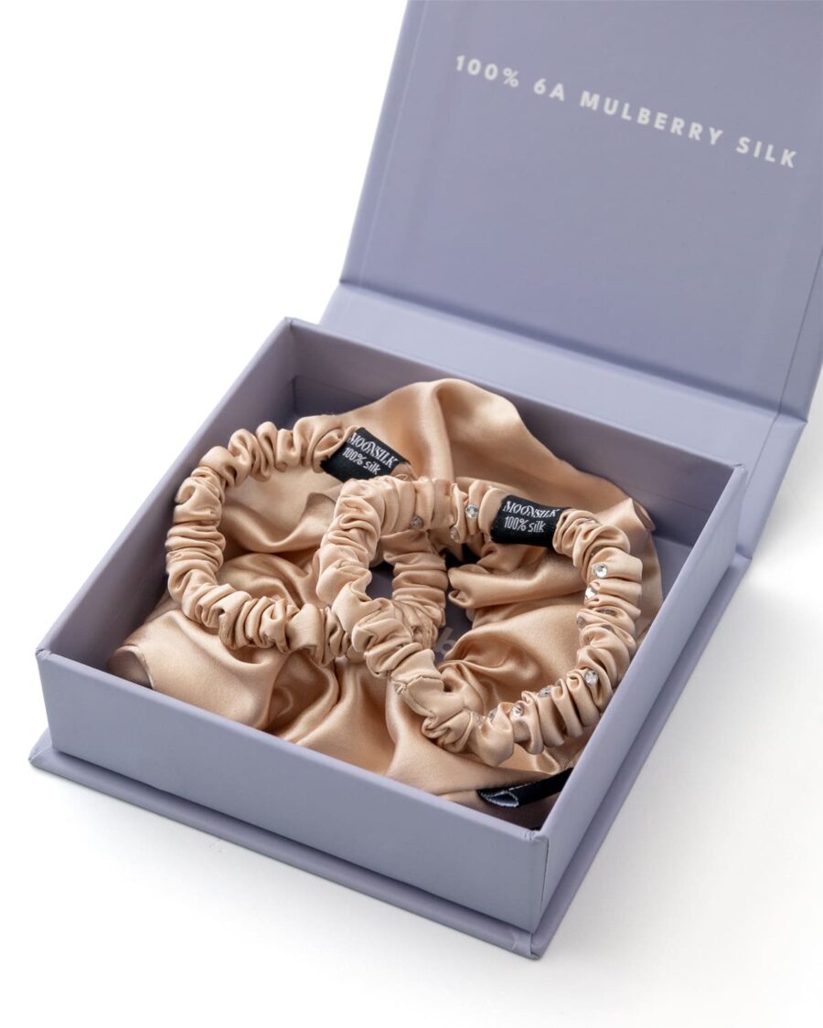 Kinkekomplekt - Siidist scrunchie, mini juuksekumm ja mini kivikestega kinkekarbis