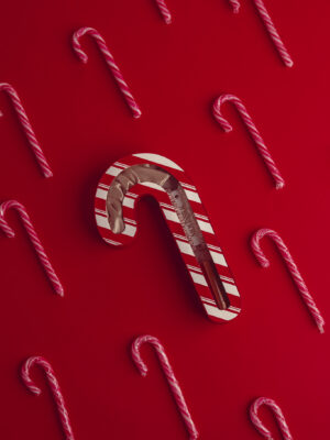 Kinkekomplekt "Candy Cane" - 4 mini juuksekummi, 1 scrunchie ja huulepalsam