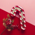 049-Moonsilk-candycane-6U0A1652 Kinkekomplekt "Candy Cane" - 4 mini juuksekummi, 1 scrunchie ja huulepalsam