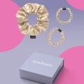 Kinkekomplekt - Siidist scrunchie, mini juuksekumm ja mini kivikestega kinkekarbis
